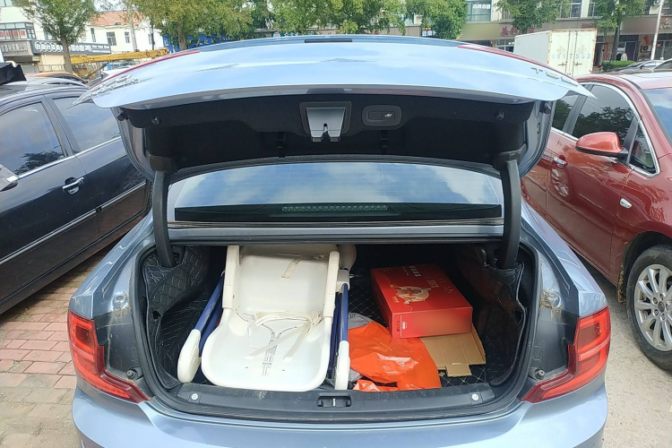 沃尔沃S90 2020款 T5 智远豪华版局部细节23