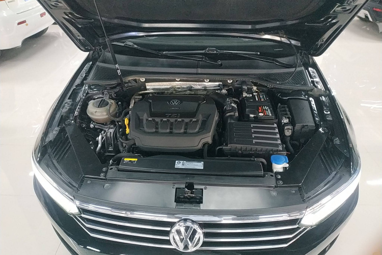 大众 迈腾 2019款 330TSI DSG 豪华型 国V局部细节24