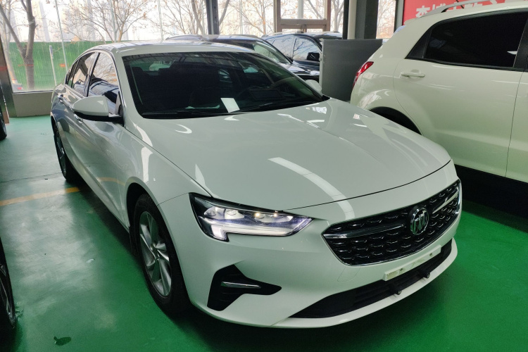 别克 君威 2020款 552T 豪华型车身外观3