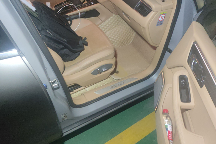 保时捷 2014款 Macan 2.0T局部细节9005