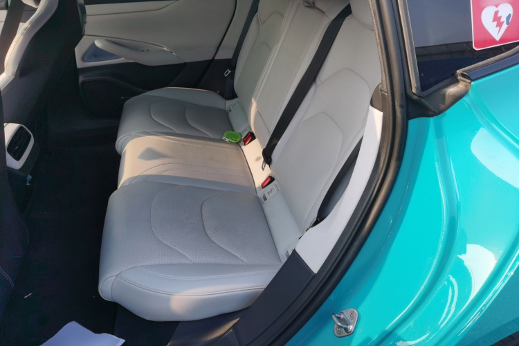 小米汽车 小米SU7 2024款 后驱长续航智驾版中控内饰7004