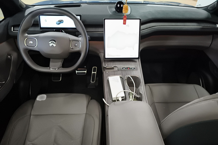 蔚来ES7 2022款 100kWh 首发版中控内饰12