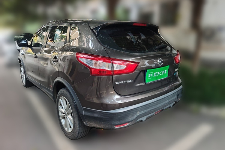 日产 逍客 2016款 2.0L CVT精英版车身外观6003