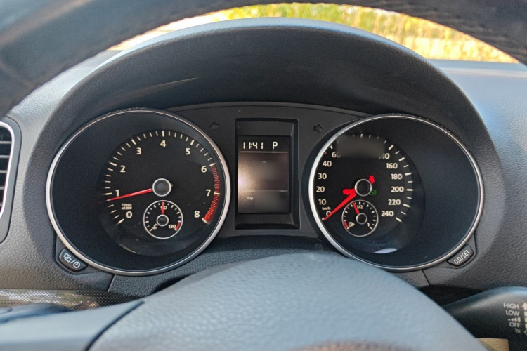 大众 高尔夫 2012款 1.6 自动舒适型局部细节14