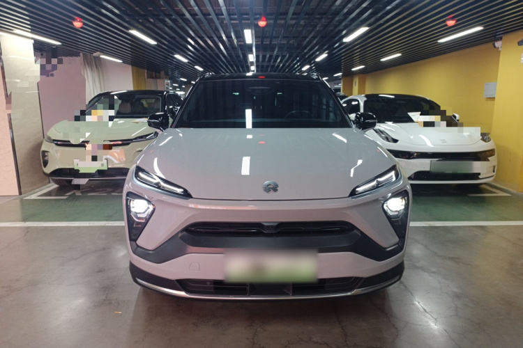 蔚来ES6 2020款 455KM 运动版车身外观2