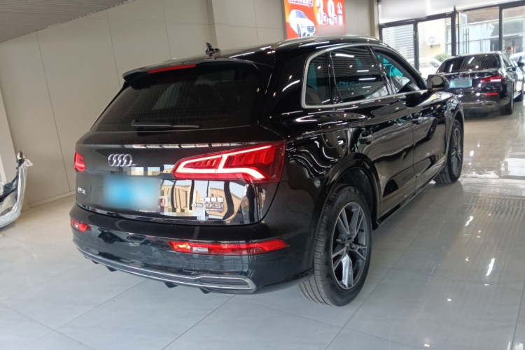 奥迪Q5L 2018款 45 TFSI 尊享时尚型 国VI车身外观7