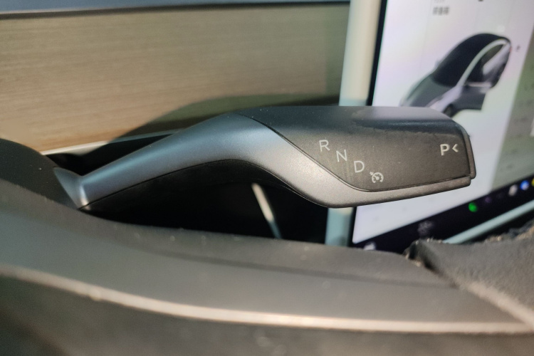 特斯拉 Model 3 2020款 改款 长续航后轮驱动版局部细节18