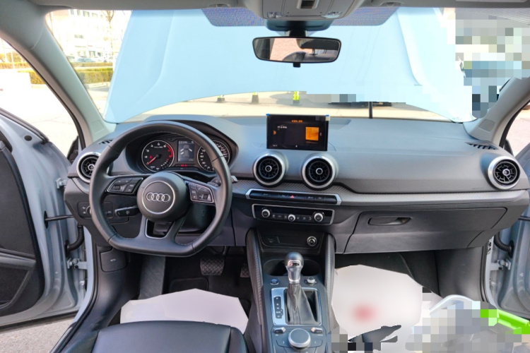 奥迪Q2L 2023款 35TFSI 时尚动感型中控内饰12