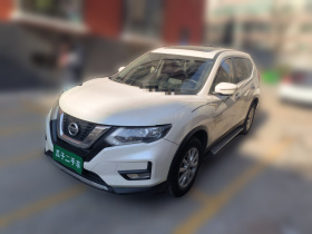 日产 奇骏 2017款 2.0L CVT舒适版 2WD