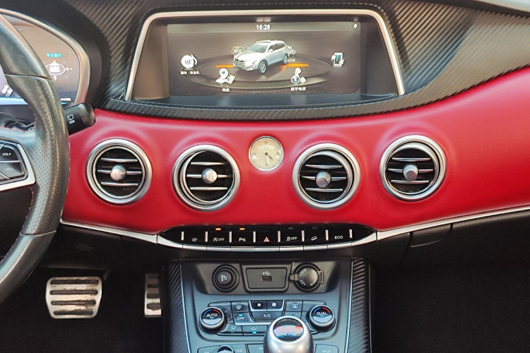 江汽集团 瑞风S7 2017款 2.0T 自动豪华型局部细节16