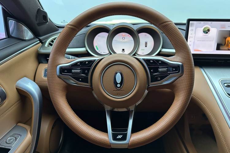 欧拉闪电猫 2022款 555km 尊贵版局部细节13