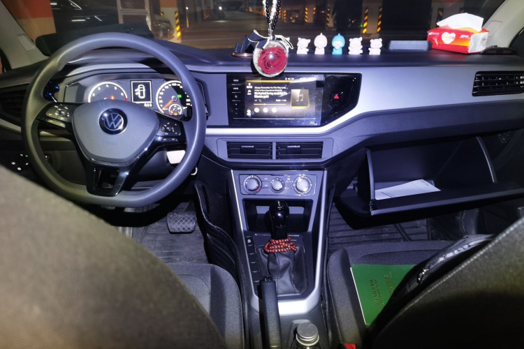 大众 Polo 2021款 Plus 1.5L 自动全景乐享版中控内饰12