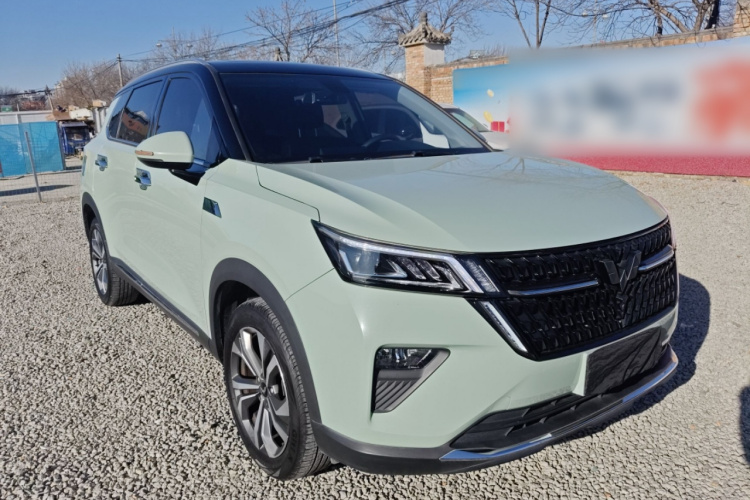 五菱汽车 五菱星辰 2021款 1.5T CVT星辉版车身外观3