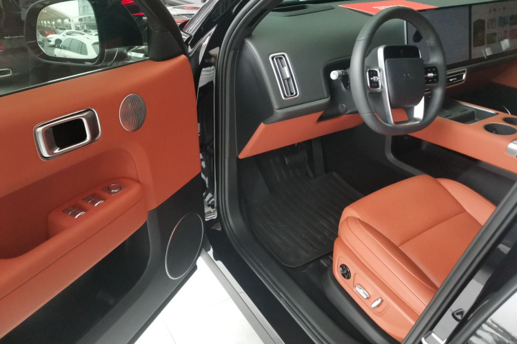 理想汽车 理想L6 2025款 Pro 智能焕新版中控内饰20