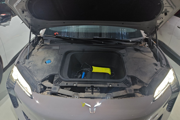 红旗EH7 2024款 820 Pro局部细节24