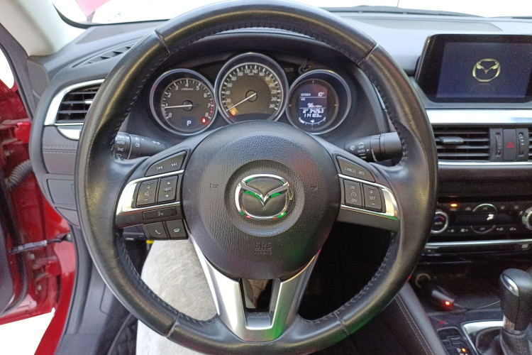 马自达 阿特兹 2017款 2.0L 蓝天豪华版局部细节13