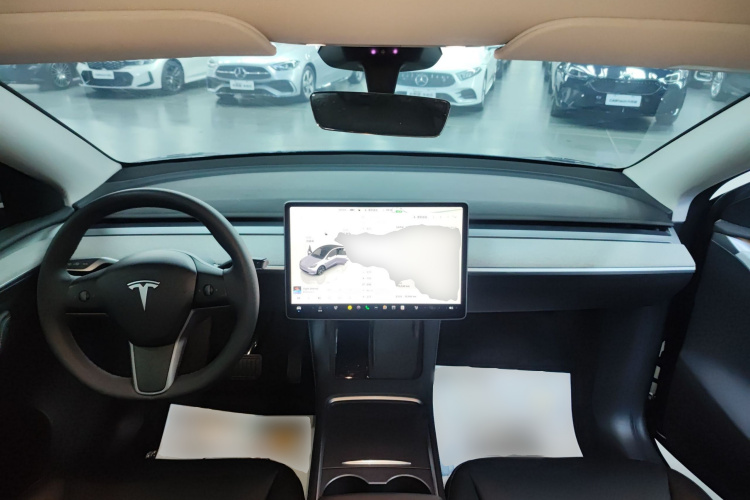 特斯拉 Model Y 2024款 后轮驱动版中控内饰7002