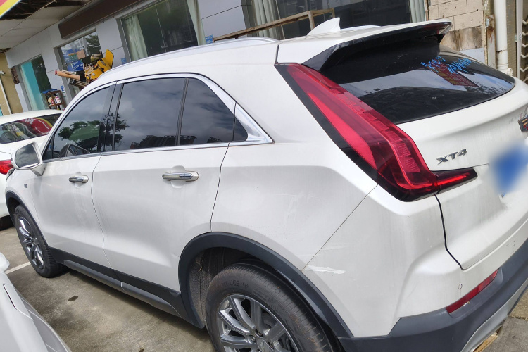 凯迪拉克XT4 2021款 28T 两驱领先型车身外观6003