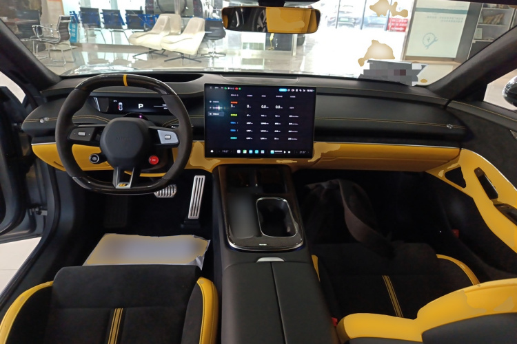 小米汽车 小米SU7 Ultra 2025款 Ultra中控内饰12