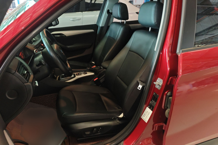 宝马X1 2014款 sDrive18i 时尚型中控内饰19