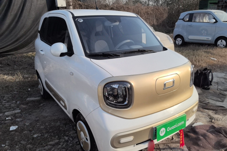 奔腾小马 2025款 222km 灵动马车身外观6002