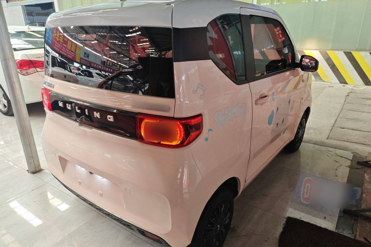 五菱汽车 宏光MINIEV 2021款 马卡龙臻享款 磷酸铁锂车身外观7