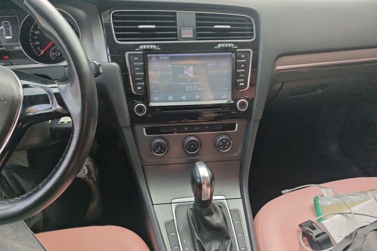 大众 高尔夫 2016款 1.6L 自动舒适型局部细节16