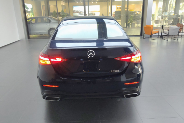 奔驰C级 2022款 改款 C 260 L 运动版车身外观6004