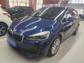 宝马2系旅行车 2019款 218i 领先型