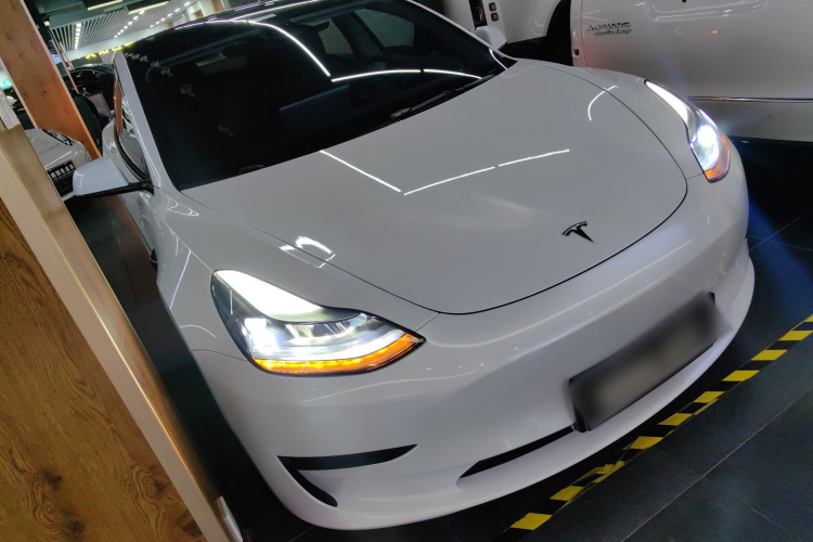 特斯拉 Model 3 2022款 后轮驱动版车身外观6002