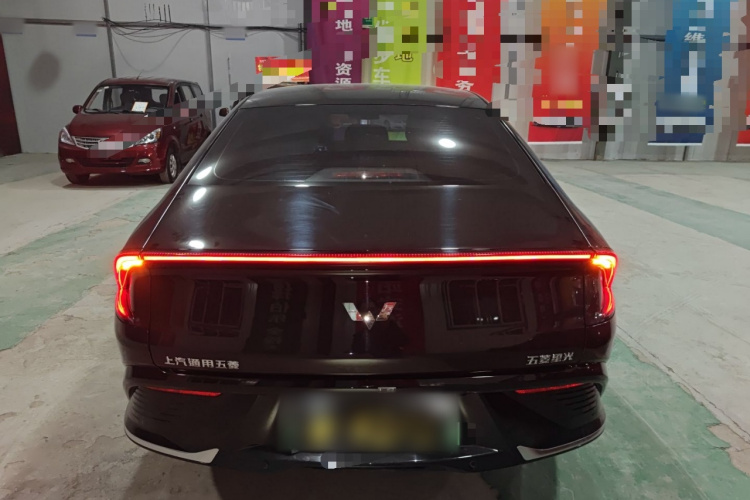 五菱汽车 五菱星光 2024款 共创版 70 标准型车身外观6