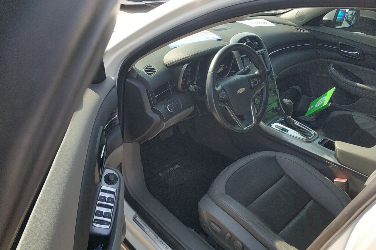 雪佛兰 迈锐宝 2013款 2.4L 自动豪华版中控内饰20