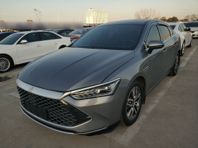 比亚迪 秦PLUS 2021款 DM-i 55KM 旗舰型