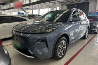 吉利银河 银河星舰7 EM-i 2025款 120km 探索+版