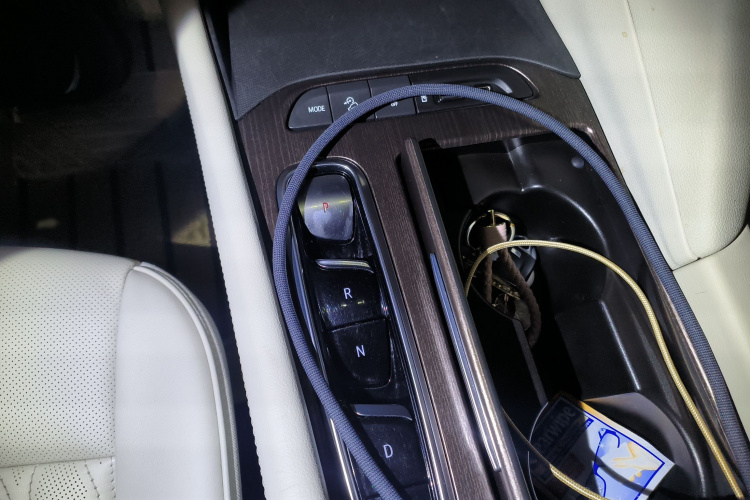 别克 昂科旗 2020款 28T 四驱Avenir艾维亚局部细节18