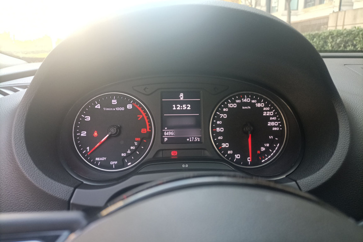 奥迪A3 2016款 Limousine 35 TFSI 风尚型局部细节14