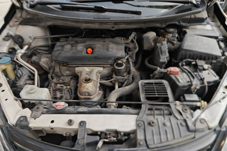 本田 杰德 2013款 1.8L 自动舒适版 5座机舱底盘24