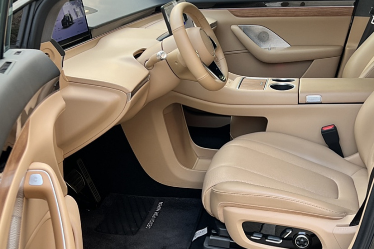 鸿蒙智行 智界R7 2024款 纯电 736km UItra中控内饰7004