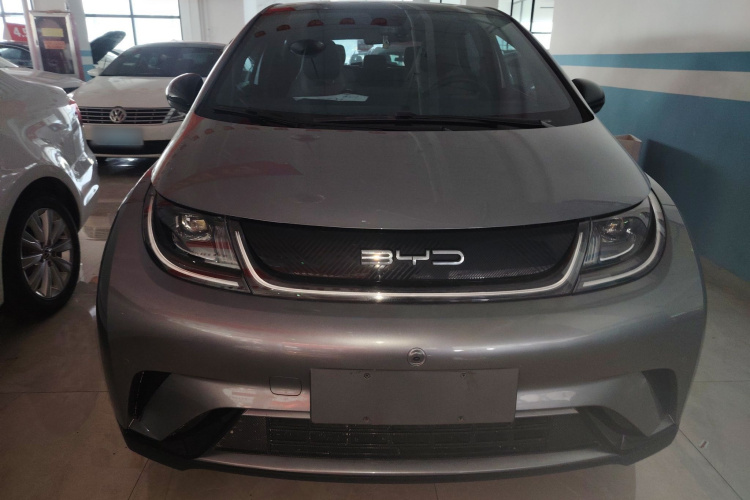 比亚迪 海豚 2023款 420km 时尚版车身外观2