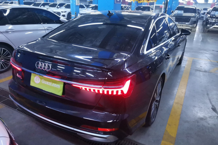 奥迪A6L 2024款 45 TFSI 臻选动感型车身外观6005