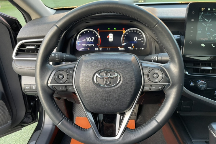 丰田 凯美瑞 2021款 2.5G 豪华版局部细节9004