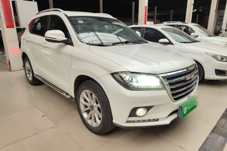 哈弗H2 2016款 红标 1.5T 手动两驱豪华型车身外观3