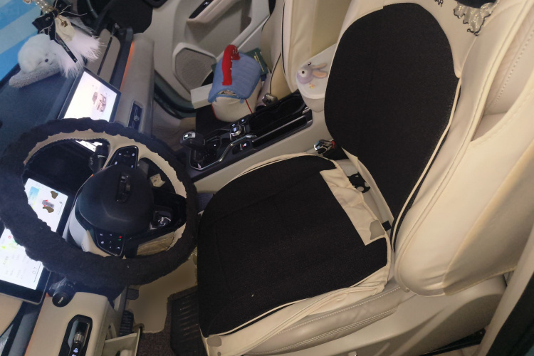 吉利汽车 吉利icon 2023款 1.5TD 巧克力醇臻版中控内饰19