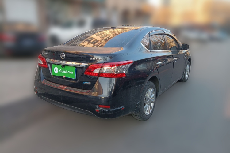 日产 轩逸 2012款 1.6XL CVT豪华版车身外观7