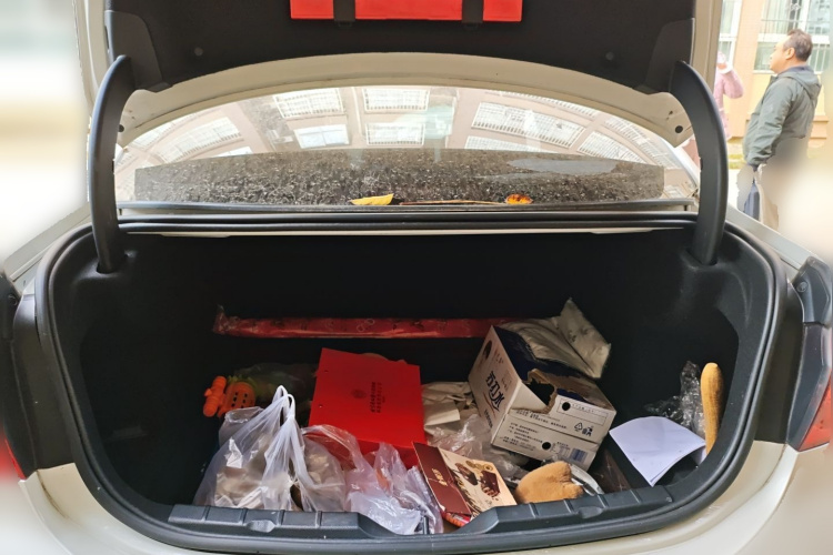 宝马1系 2019款 118i M运动套装局部细节23