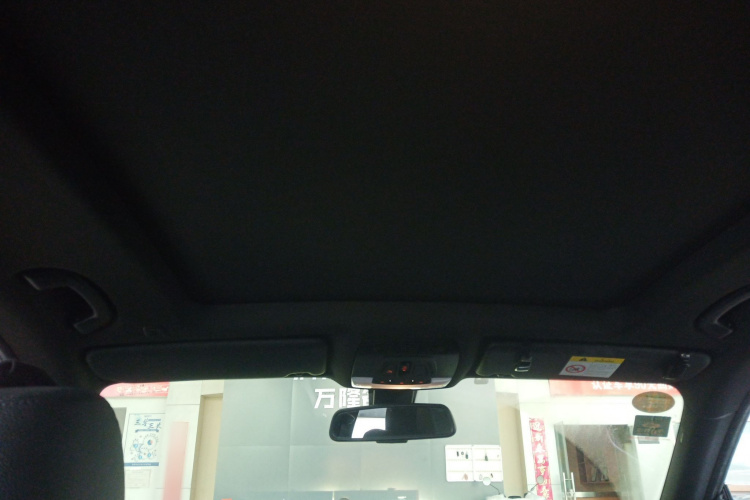 宝马3系GT 2017款 320i M运动型中控内饰22