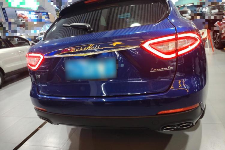 玛莎拉蒂 Levante 2019款 3.0T 标准版 国VI车身外观6004