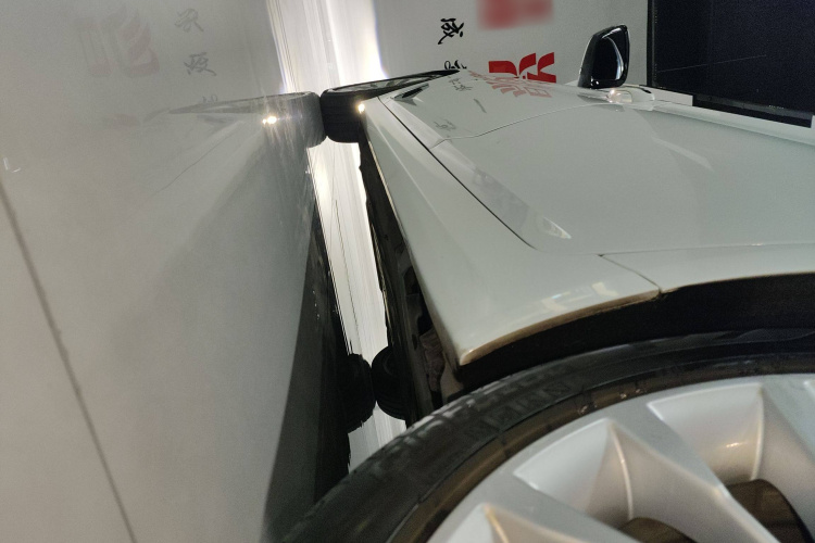 宝马5系 2018款 530Li 领先型 豪华套装局部细节9002