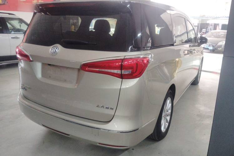 别克GL8 2018款 ES 28T 尊享型 国VI车身外观7