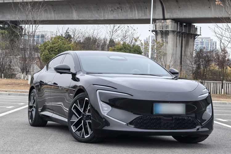 阿维塔12 2025款 Max增程版车身外观6002